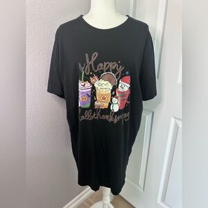 ‘Happy Hallothanksmas’ Black Short Sleeve Tee